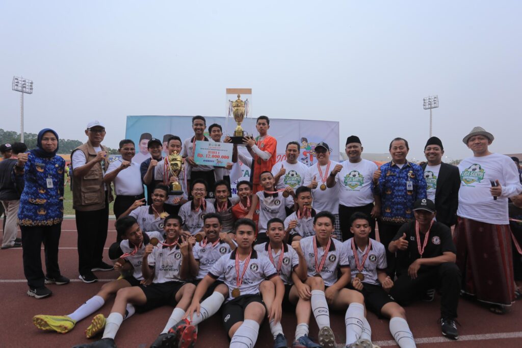 Liga Santri Usai, Pesantren Darul Qur’an Rajai Sepakbola di Kota Tangerang