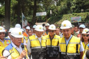 Bupati Bogor Bersama Menteri PUPR Dan Pj Gubernur Jabar Tinjau Proyek Strategis Nasional Serta Inpres Jalan Daerah