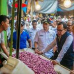 Wali Kota Bersama Wakil dan Sekda Kota Bogor Meninjau Pasar Induk Kemang