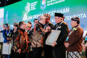 Pemkot Tangsel Raih Penghargaan STBM Pratama dari Kementerian Kesehatan RI