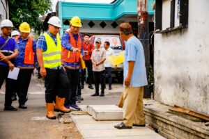 Pastikan Program Kampung Membangun Berjalan, Wakil Wali Kota Tinjau Penataan Kampung Wadassari