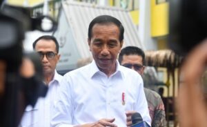 Tunjuk Mendagri Tito sebagai Plt Menko Polhukam, Presiden: Punya Pengalaman