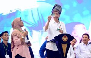 Silaturahmi dengan Peserta JKN-KIS, Presiden Jokowi Pastikan Anggaran Kesehatan Dirasakan Masyarakat