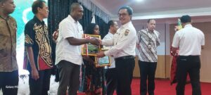Tinjau Perkembangan Inovasi di Papua Barat, Kepala BSKDN Tekankan Pemanfaatan Hasil Riset