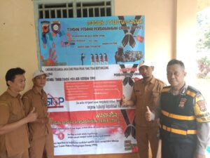 Wilayah Hukum Polsek Tenjo Laksanakan Giat Sambang Kantor Desa Cilaku Beri Himbauan Kamtibmas