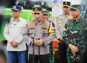 Kapolri Pastikan Pemudik Terlayani dengan Baik Saat Tinjau Stasiun Pasar Senen