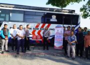 Satlantas Polres Gresik Bagikan Sarapan Gratis dan Semangat Kesadaran Berlalu Lintas dalam Rangka Hari Bhayangkara ke-78