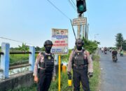 Polisi Pasang Imbauan Antisipasi Kepadatan Lalu Lintas di Flyover Jumputrejo