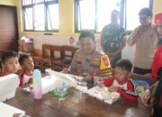 Polresta Sidoarjo Bagikan Makan Siang Bergizi untuk Pelajar TK dan SD