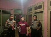 Jelang Nataru, Polres Gresik Amankan Ratusan Botol Miras di Menganti