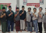 Mempererat Ikatan: Silahturahmi DPC Surabaya dengan Tokoh Sepuh Laskar Tretan Perjuangan