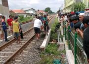 Pemotor Tewas Mengenaskan Tertabrak Kereta Api di Sidoarjo