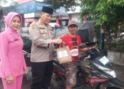 Polsek Taman Bersama Bhayangkari Bagikan Takjil Serta 200 Nasi Kotak