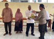 Polsek Gunung Anyar dan Kampung Pancasila RW 07 Rungkut Tengah Salurkan Bansos Kepada Keluarga Miskin dan Pra Sejahtera di Wilayah Rungkut Tengah Surabaya