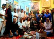 Wartawan Ex-Surabaya Post Silaturahmi Lewat Puisi