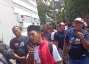 Puluhan Wartawan di Surabaya Geruduk Kantor Satpol PP, Tuntut Keadilan